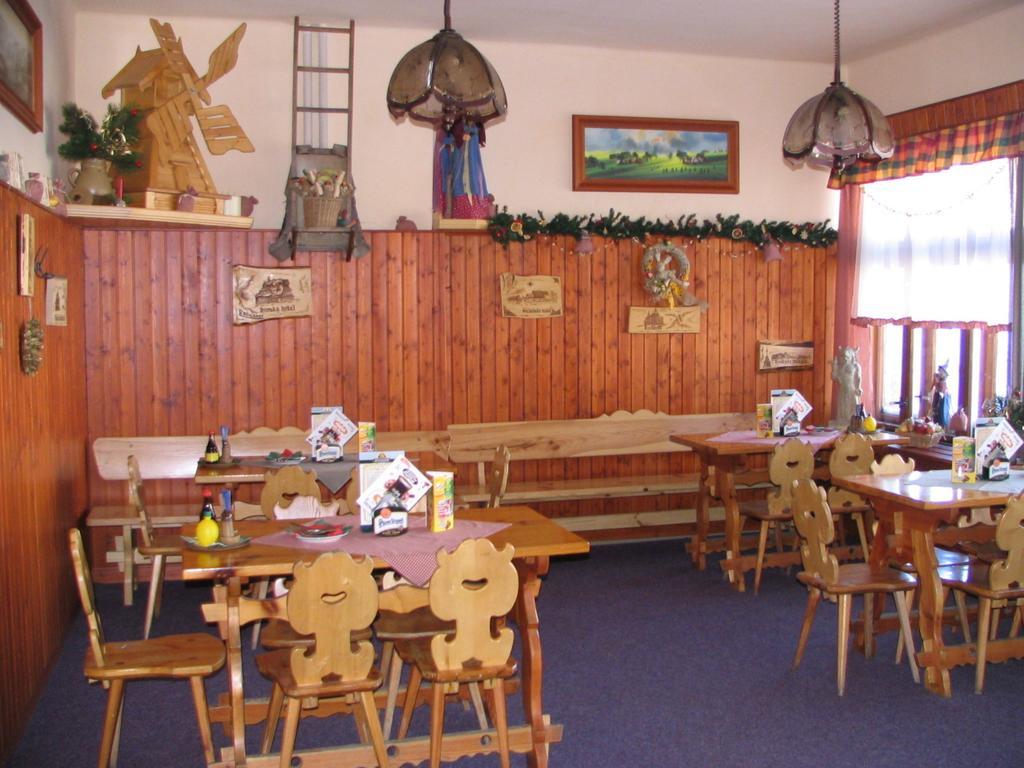 Hotel Radegast Dolni Becva Exterior photo
